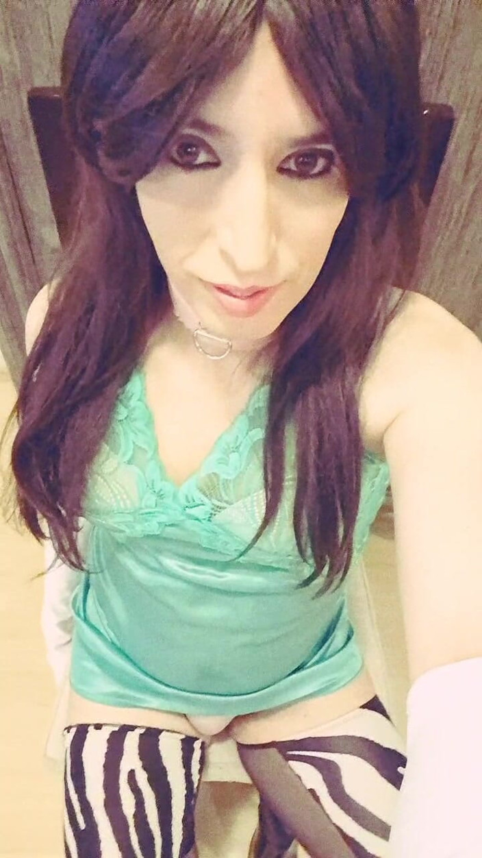 Tammy sissy slave: Tammysissy kendini çekerken tahrik oluyor