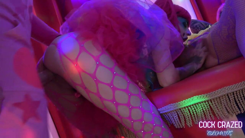 JessieRaexx: Pink Clowns sama Aprilpaisley