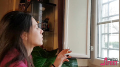 Smokin Fetish: Morena linda adora charutos