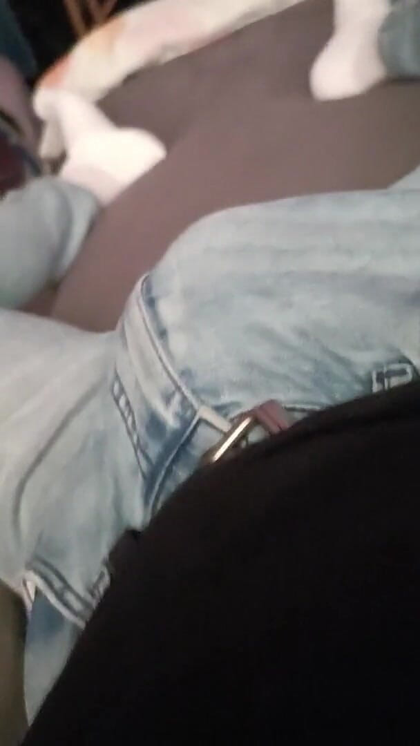Horny Bulging Jeans (Kinky jeans top) Horny Bulging Jeans (Kinky jeans top)