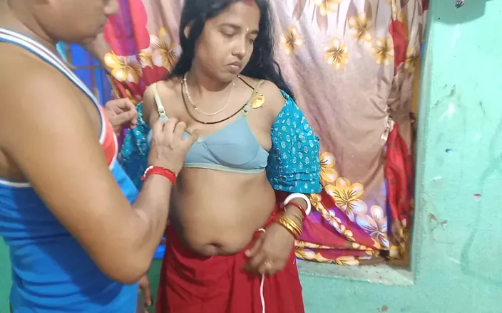 Sumitra-bhabi: Neighbor Left the Woman Naked