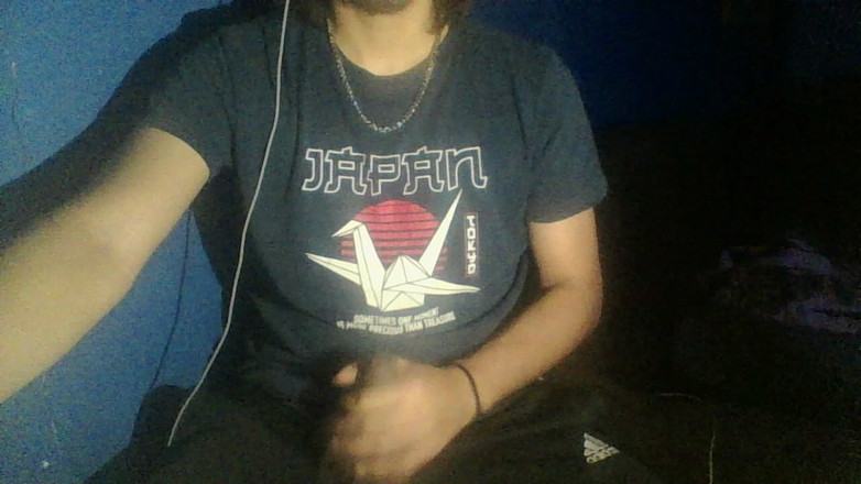 AlexAlejandro13: Being on the Web Cam