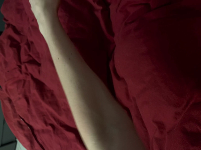 Princess Aisha: Sexy Oteklé žíly na tenké ruce