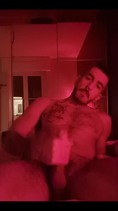 Max Xedephiro: Prožádá hezký víkend