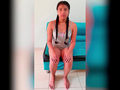 XxHomeMade: Hemsex med min oskyldiga vän! Hon kom för att besöka...