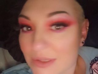 Livie Blainn: Attendez jusqu’à ce que vous voyiez le regard de ce...