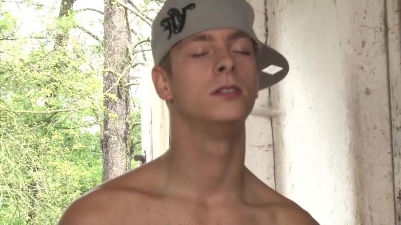 Gay X: Placer anal sin fin - sin condón - escena 05