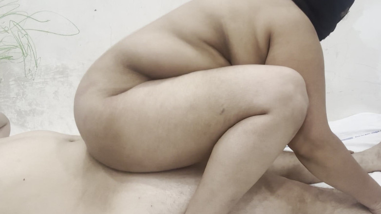 Miasexy: पति विदेश जाना
