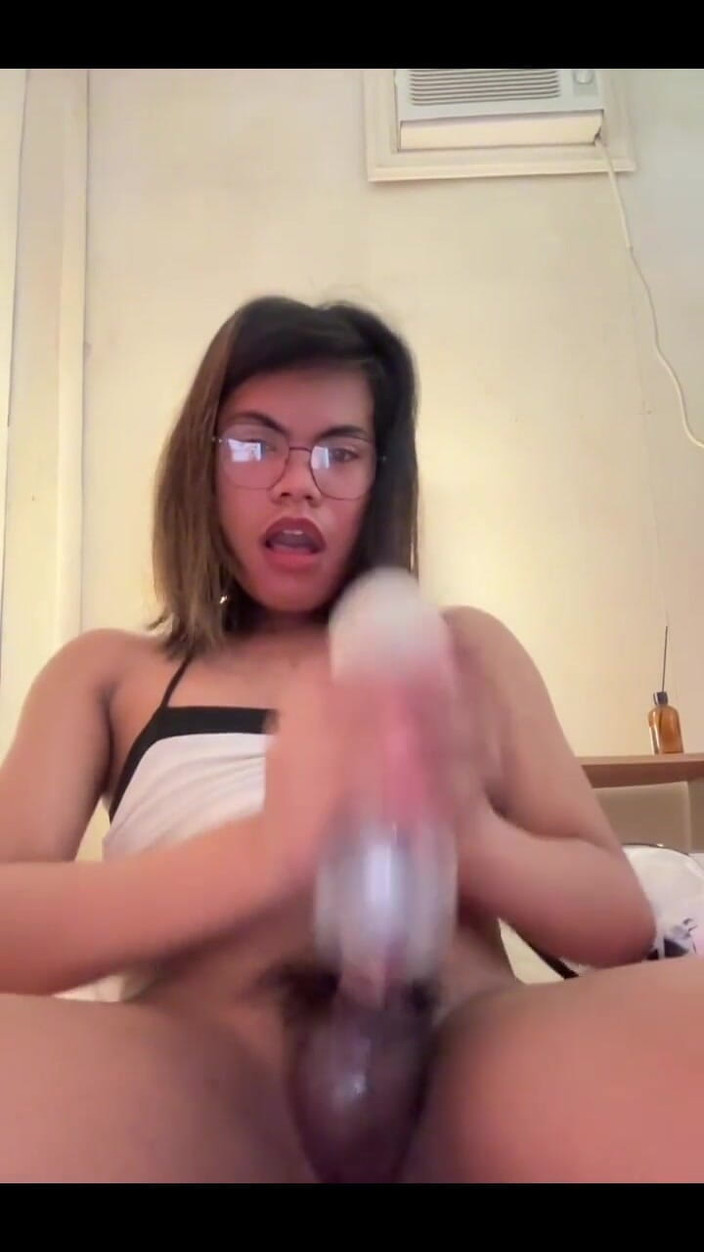 imcathness: 射在避孕套里