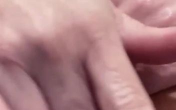 Damn!! I Squirted so Hard It Shut the Video off
