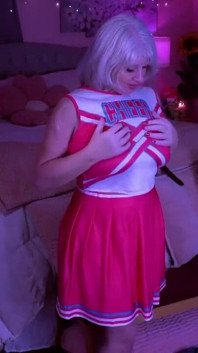 MILF Blonde