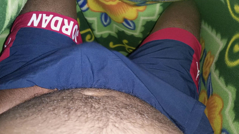 Fucking my wife: Gay chlapec masturbuje