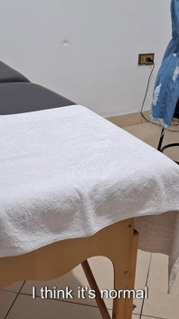 Een anaal/rectaal onderzoek uitgevoerd door een echte dokter.