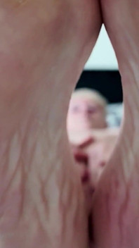 Joolz Feet and Pussy