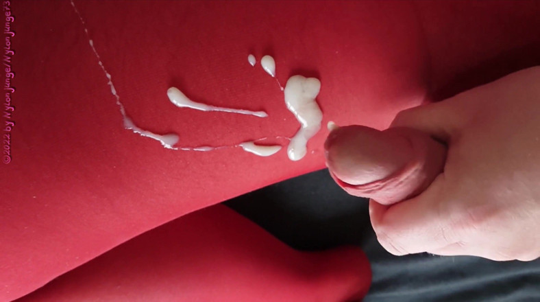 Carmen_Nylonjunge: Nylonjunge loves the red pantyhose 2 ** Masturbation **
