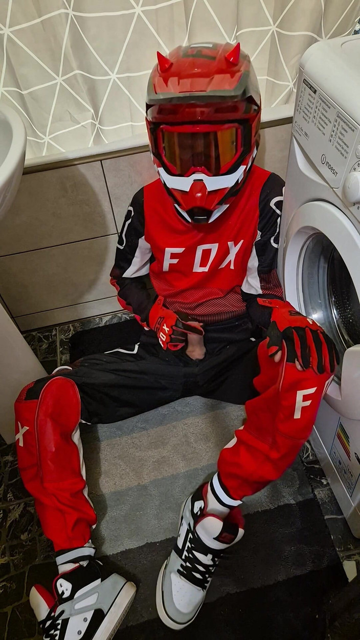 Sneakersmax98: Um bom lugar para molhar a marcha