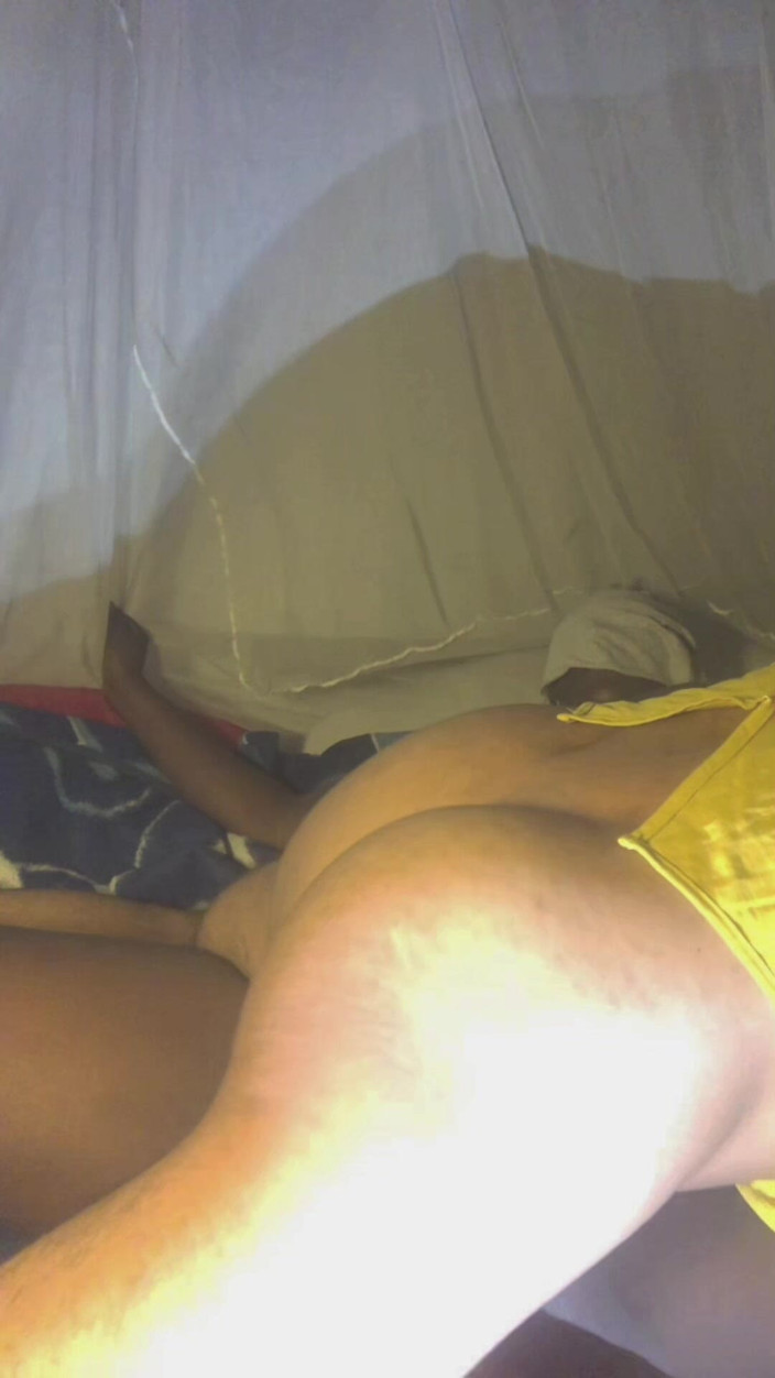 Yansh Fans: 3 dagen geleden volledige video van interraciale gettoseks