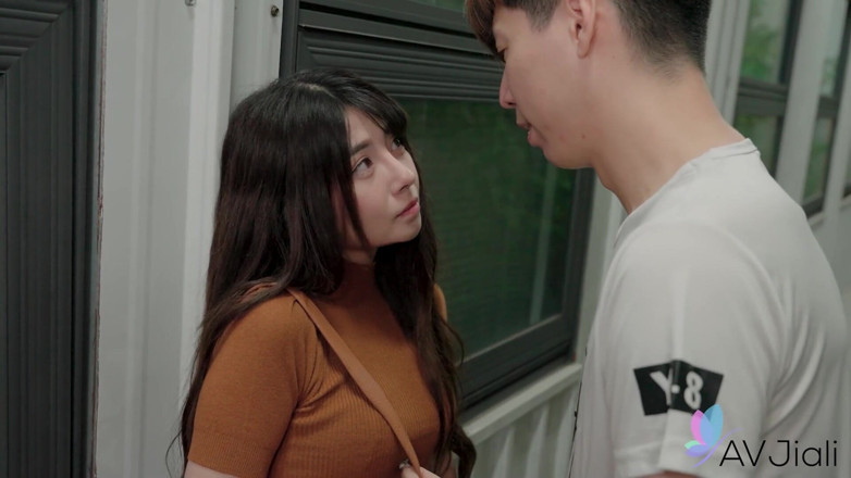 AV Jiali: Ranako ngentot sama pacar sahabatnya sendiri