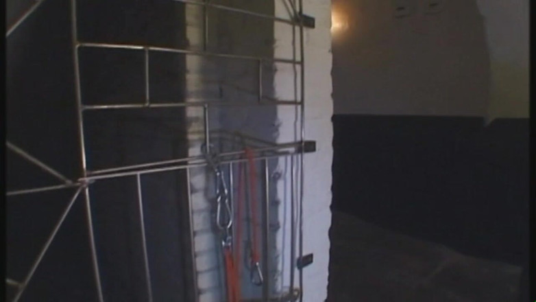 Absolute BDSM films - The original: Składanie kobiet - Scena # 07