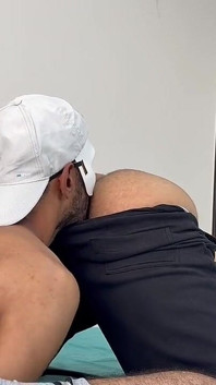 Zakar besar berkongkek tanpa kondom