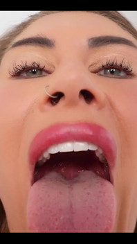 Giantess Callie