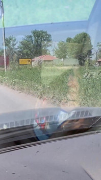 Molhando pela janela e mijando no meu rosto no meu carro 4K