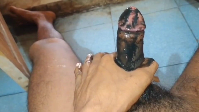 Desi Tits: Handjob pancutan mani komunikasi keras zakar besar