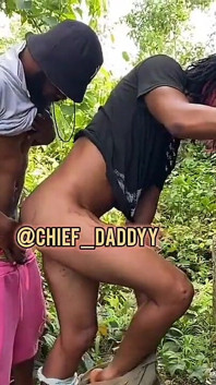 A Private Vice Between Two Boyfriend