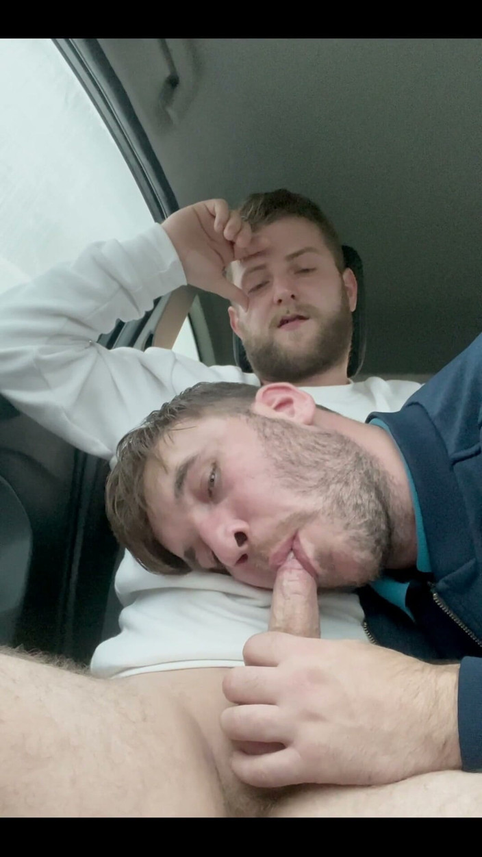 GlennandSonny: Car Suck and Swallow