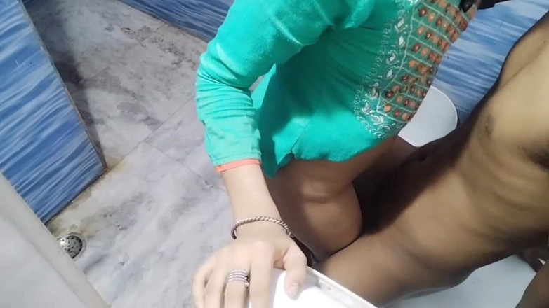 Sahnaz khan: चुदाई आउटडोर जोरदार सेक्स