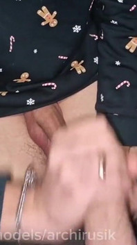 A Stranger Sucks My Dick in a Glory Hole. I Came in to Take a Piss but Got a Blowjob Until I Cum.