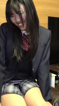 Yua - volleyball club alta 173 cm ragazza ha un culo sexy