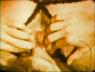 Vintage megastore: Sexy spodní prádlo a ještě sexy kundička