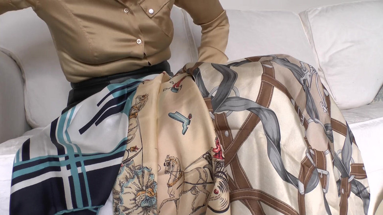 Lady Victoria Valente: pada Selendang Sutera Ibu Tiri, Lady Victoria Valente