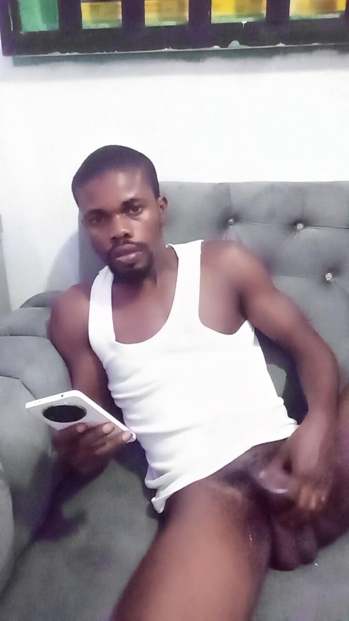 DavidNaijabigdick: मेरे बड़े लंड को चोदना जब कोई आसपास न हो