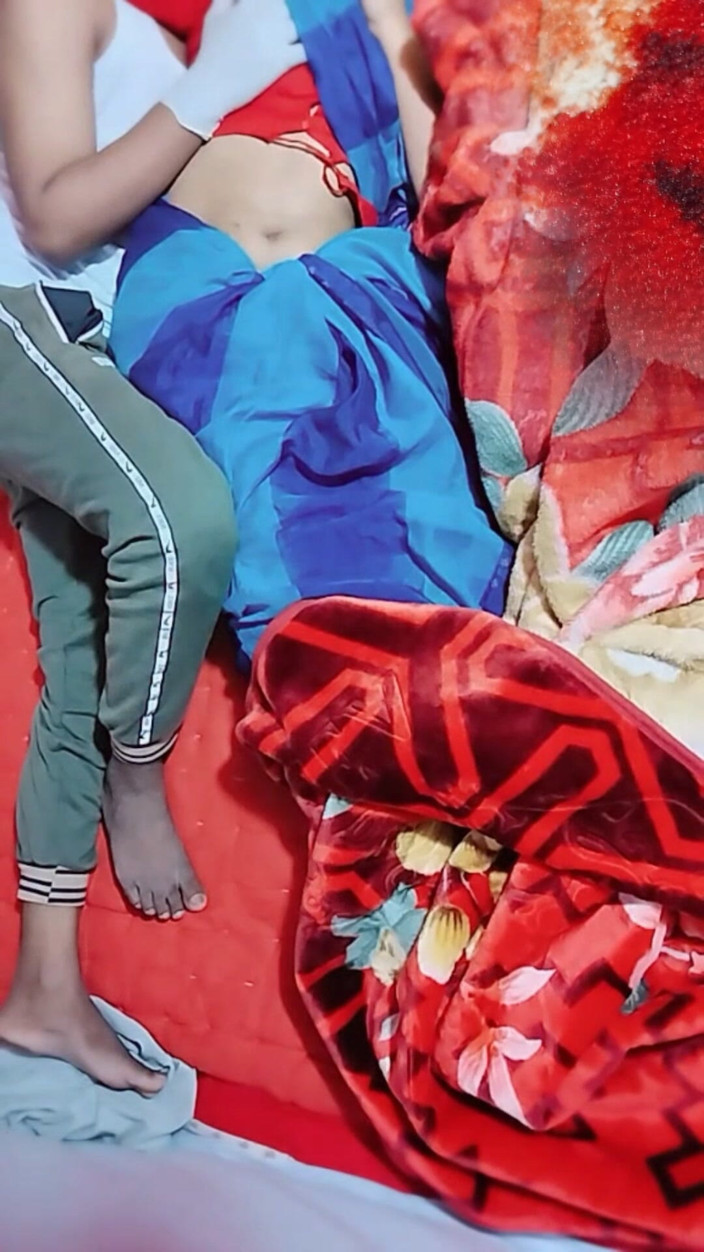 NixLeno: Horny Indian Bhabhi Desparate for Hardcore Sex with Husband's Friend