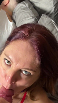 Pendant Que Mon Mari Regardait, Mon Frère Était Déjà À L’intérieur, Puis Ils Ont Tous Les Deux Étendu Marta Bellefleur