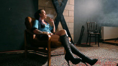 Cruel Anettes fetish world: Policewoman smoking 4K