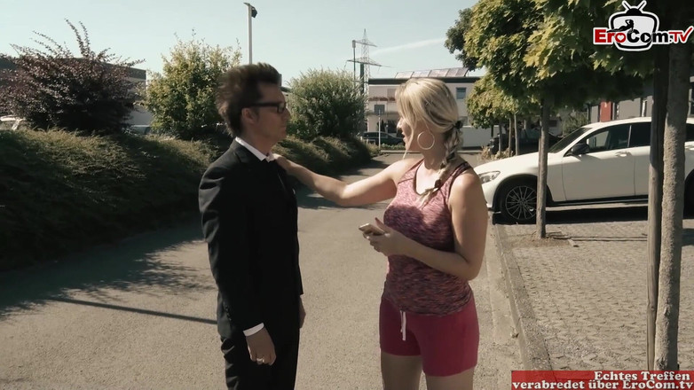 EroCom: La moglie bionda rimorchiata tedesca vuole fare sesso in sauna