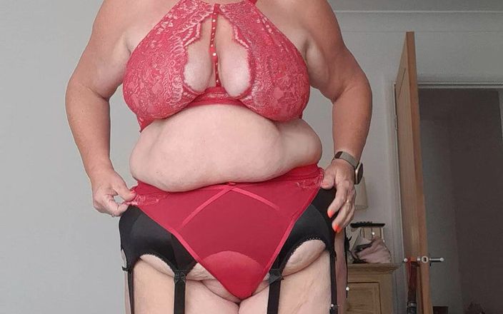 UK Joolz: Loving my new lingerie