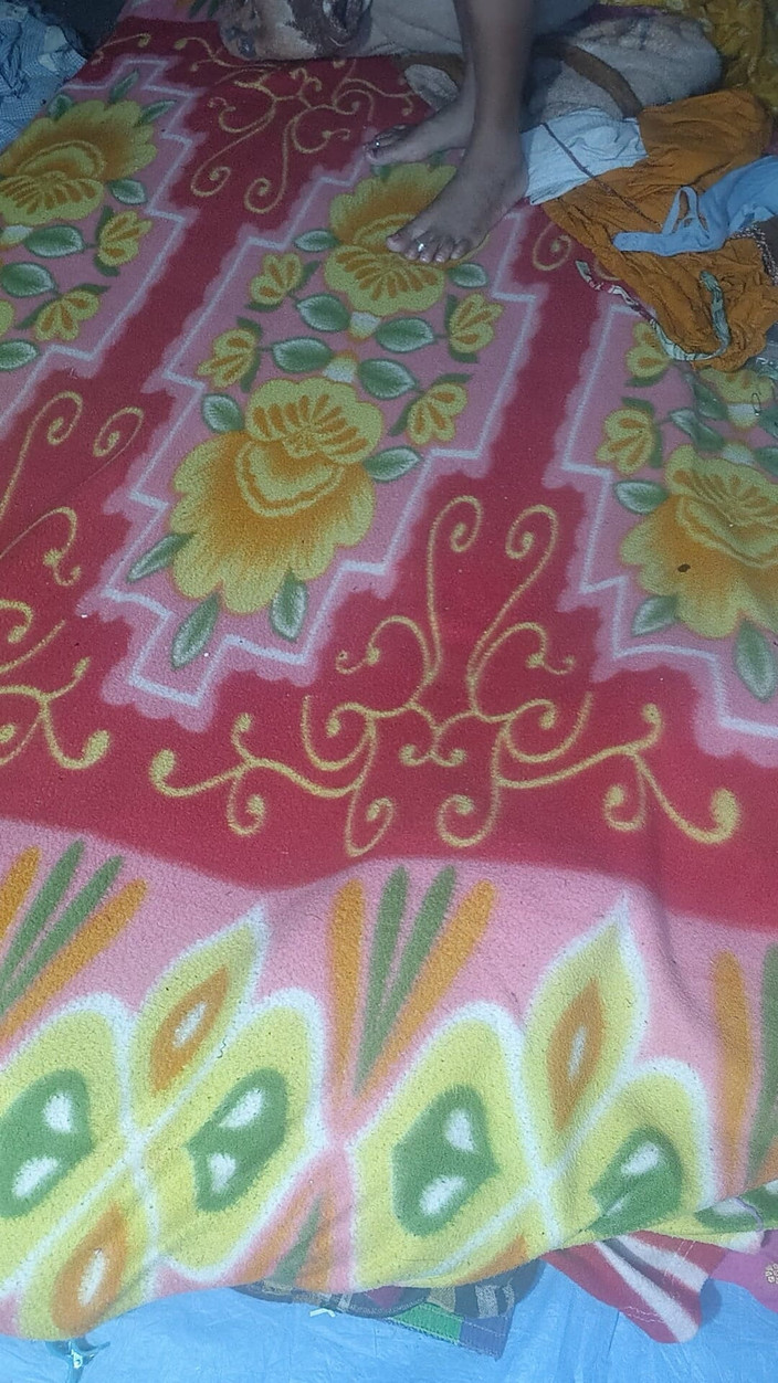 Hharr9898: Me follo a mi hermanastra follando su coño