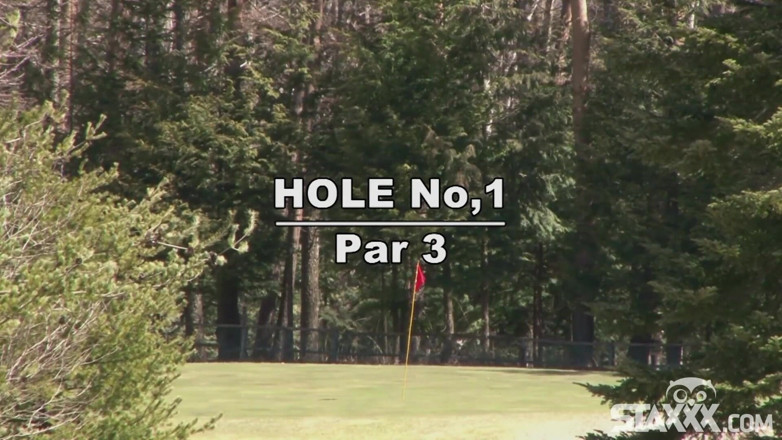 Staxxx: Golfistas asiáticas nuas e sexy