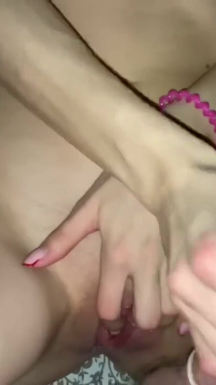 MaybeNatty: Freshman Loses Virginity in the Dorm