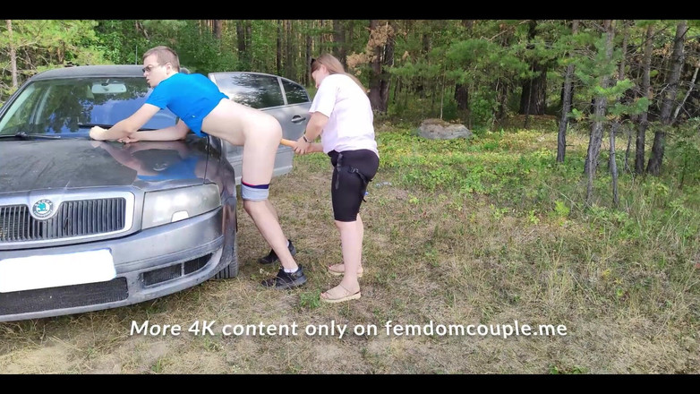 femdom_couple: Publicznie żona była bardzo podekscytowana na drodze i pieprzyła strapon na...