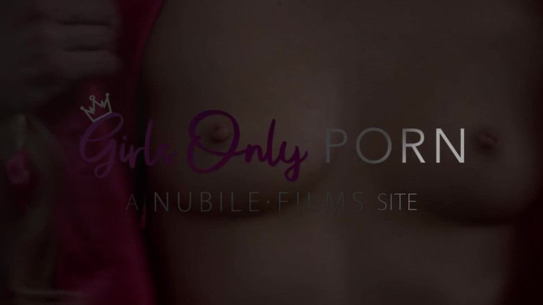 Girls Only Porn: Artysta - S6:e2