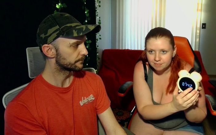 Sin Spice by Sophia Sinclair and Jasper Spice: Beyourlover alarm Klitorisu Sání a vibrátor rozbalení a masturbace