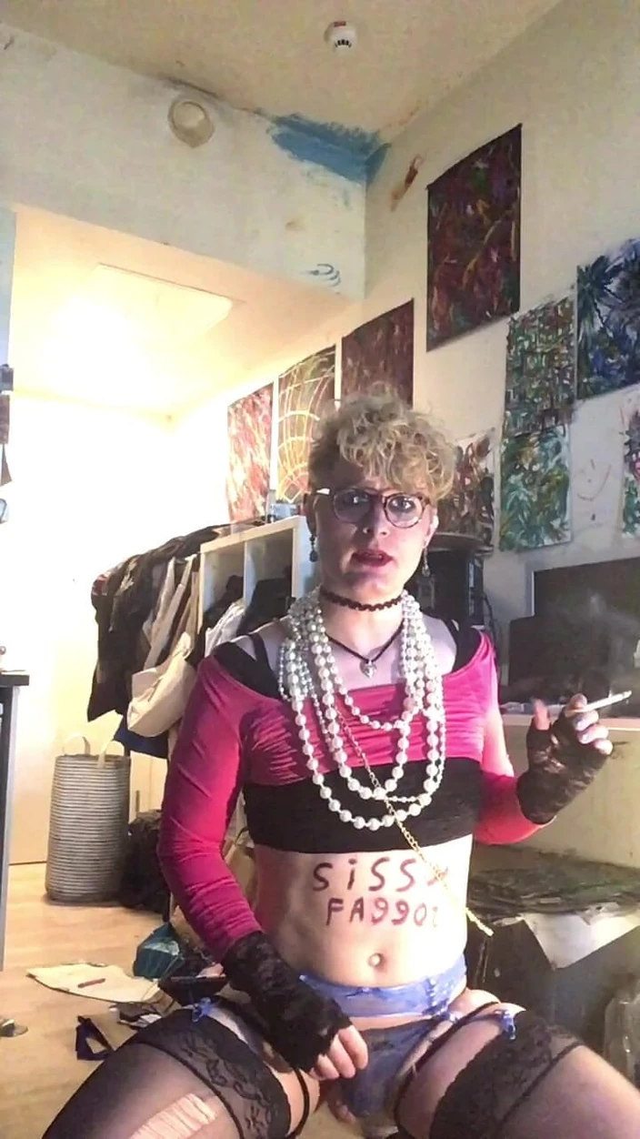 Sissy Cindy Slut: Maricas diversão