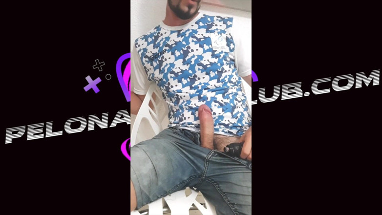 Pelona Squirter Queen: Beni fışkırtmaya çalışıyor