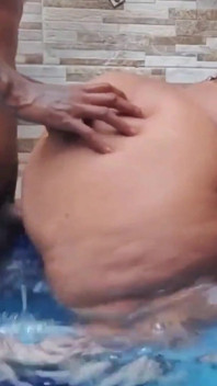 Sex with Gifted in the Pool