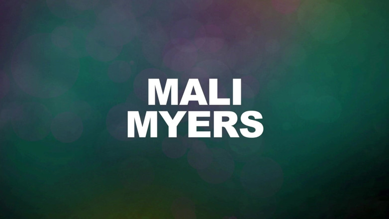 Top Web Models: Миниатюрная тинка Mali Myers делает минет с камшотом на лицо в видео от первого лица